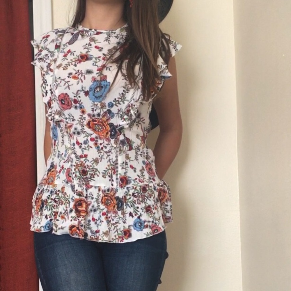 Suzanne Betro floral short sleeve blouse